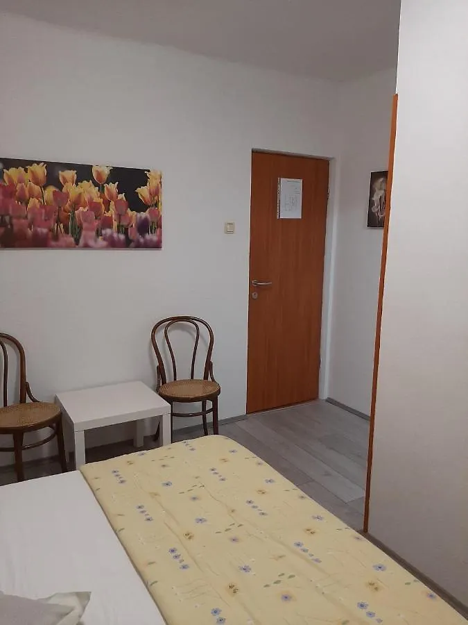 Gasthof Rooms & Apartments Kaurloto Pag Island