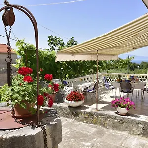 guest-house-tomy.primorje-gorskikotar.com/