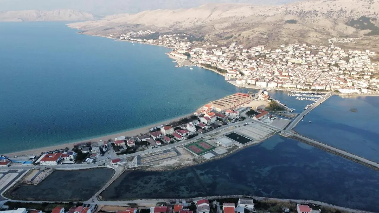 Rooms & Apartments Kaurloto Pag Town
