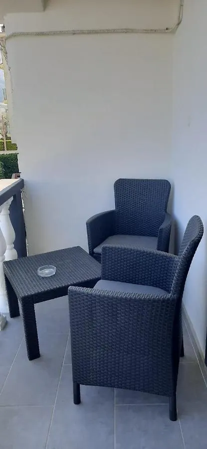 *** Pensión Rooms & Apartments Kaurloto Pag Town Croacia
